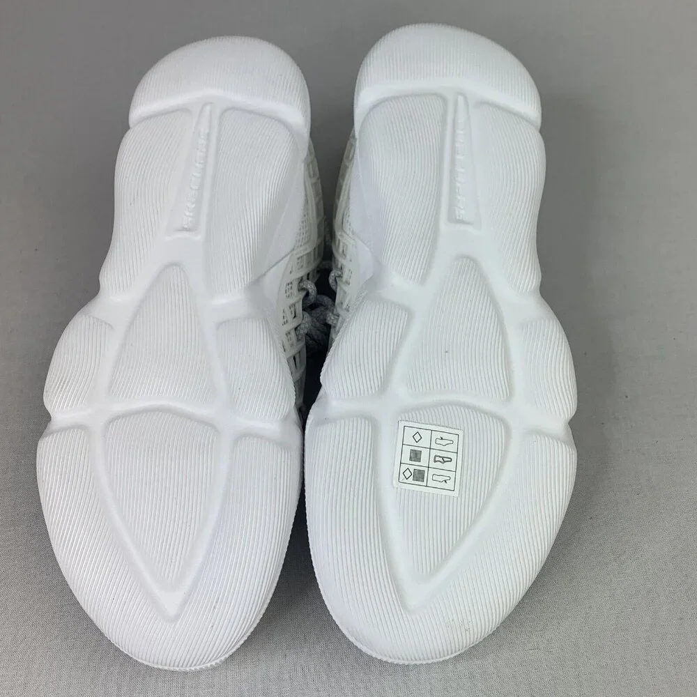 Skechers brand new